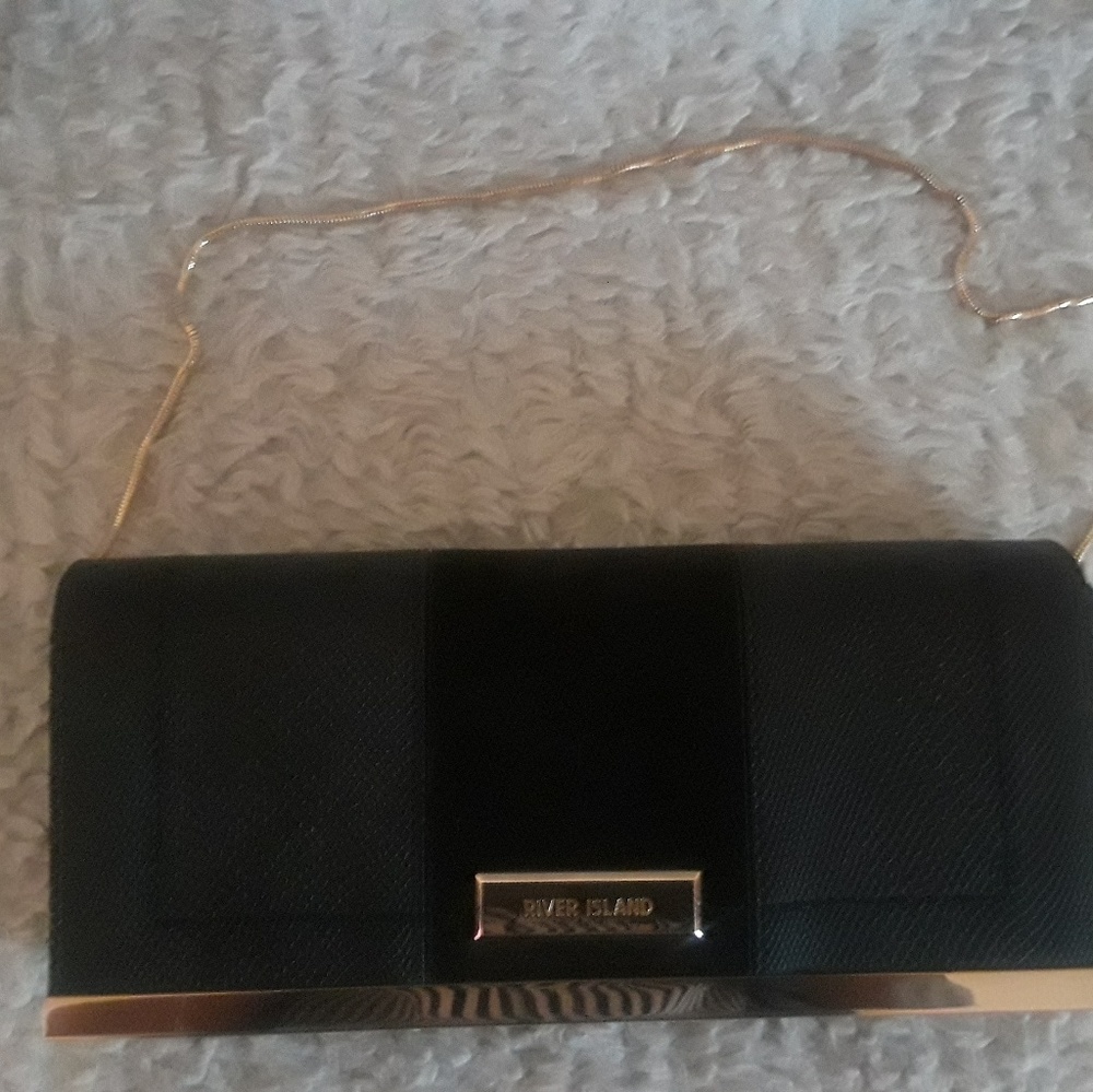 RIVER ISLAND Black Clutch